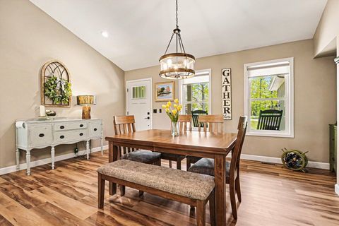 Tiny photo for 1735 Iroquois Trail, Grant Township, MI 48748 (MLS # 77080068998)