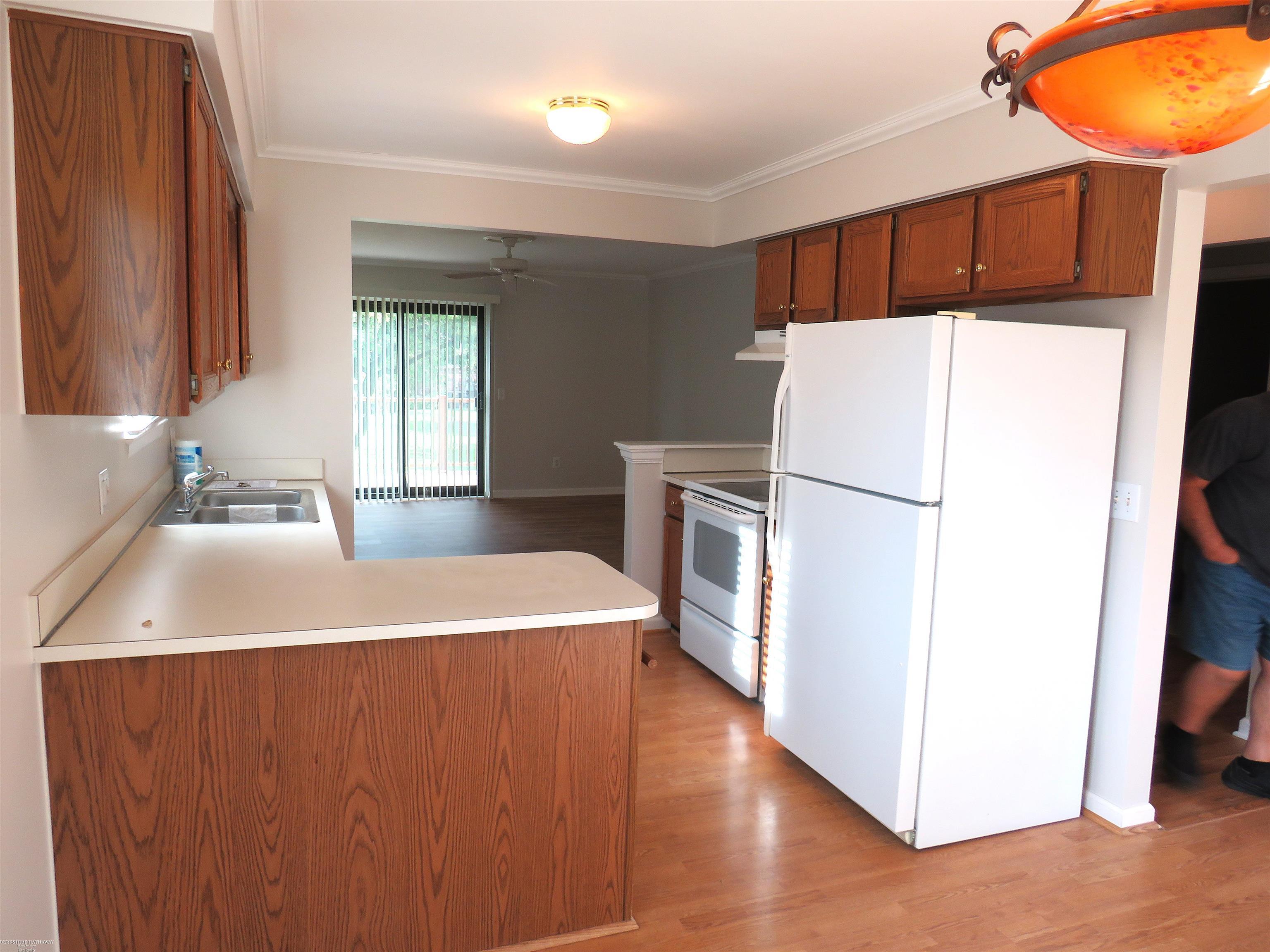 Washington Township, Michigan 48094, United States, 2 Bedrooms Bedrooms, ,1 BathroomBathrooms,Residential,Active,195657