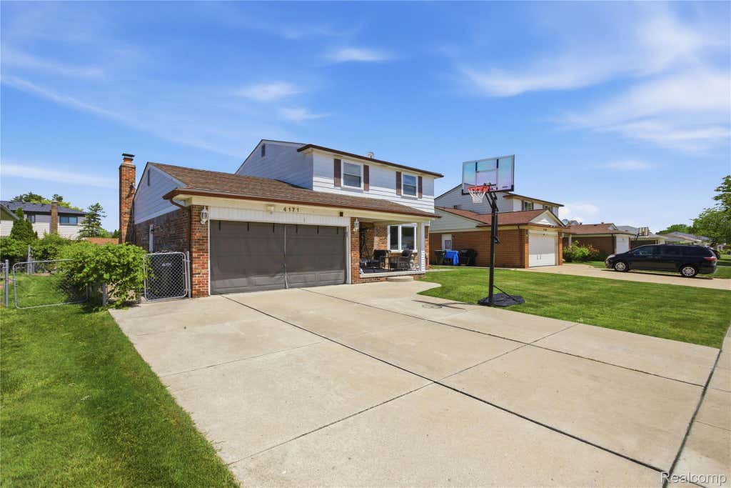 Photo of 4171 Rose Mary Drive, Sterling Heights City, MI 48310 (MLS # 20261041921)
