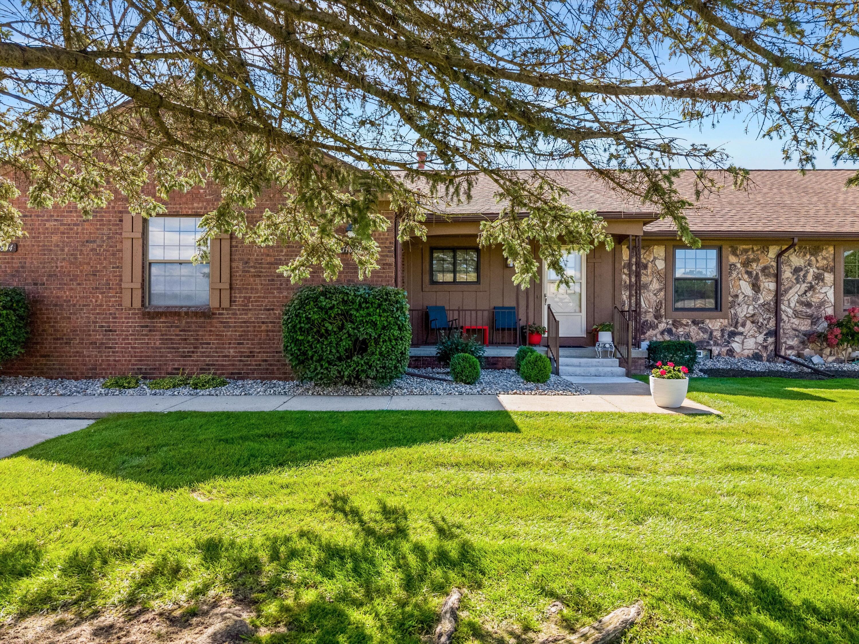 11840 Lexington Drive 2