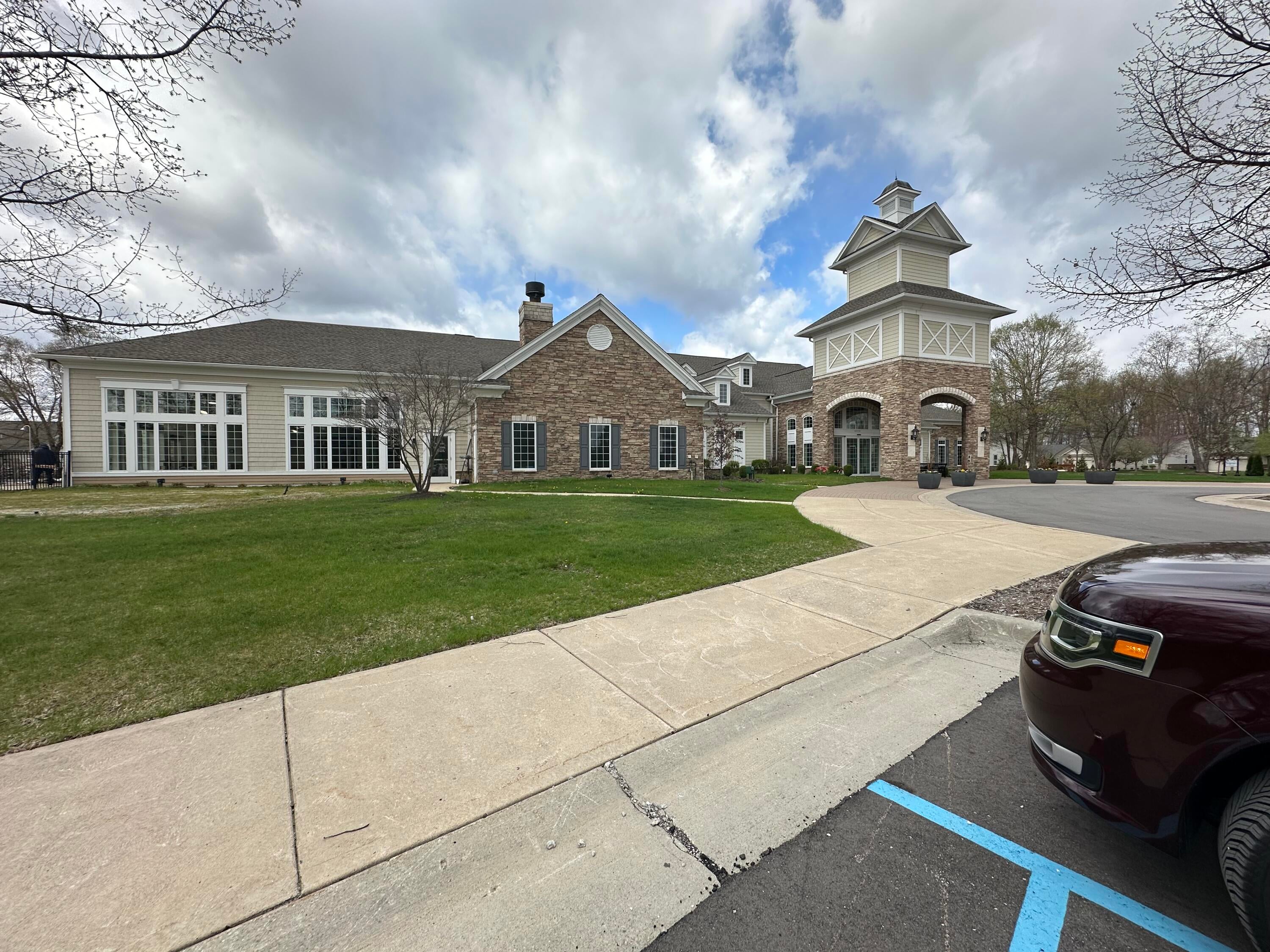 27118 Walloon Way