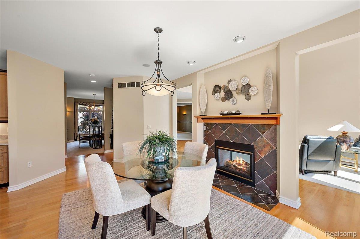 4417 Island View Drive