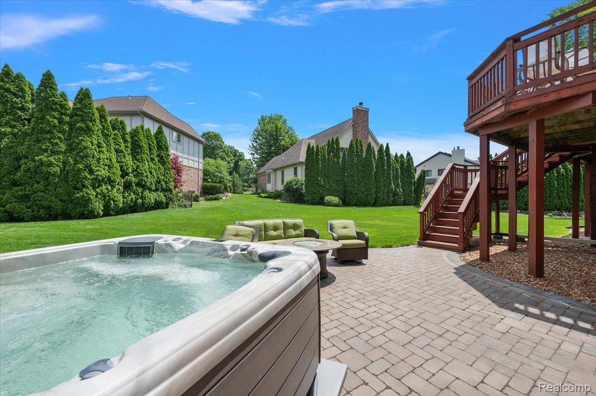 4417 Island View Drive