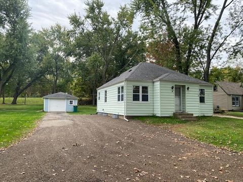 19 N 24th Court Springfield City MI 49037