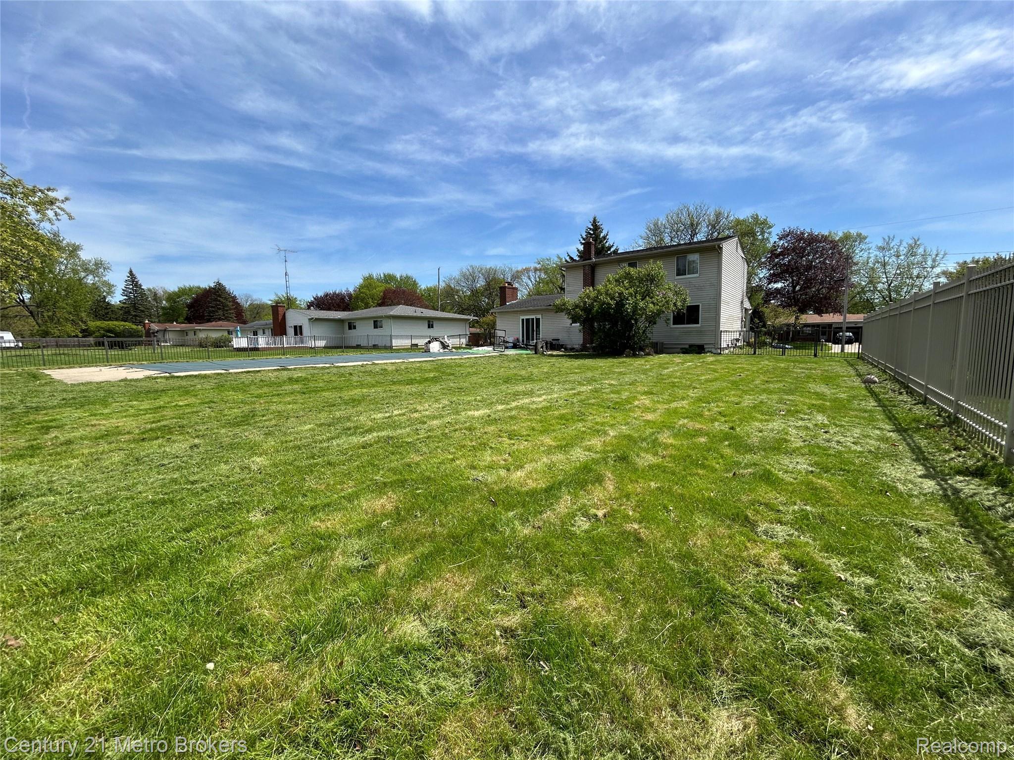 1124 Trotwood Lane