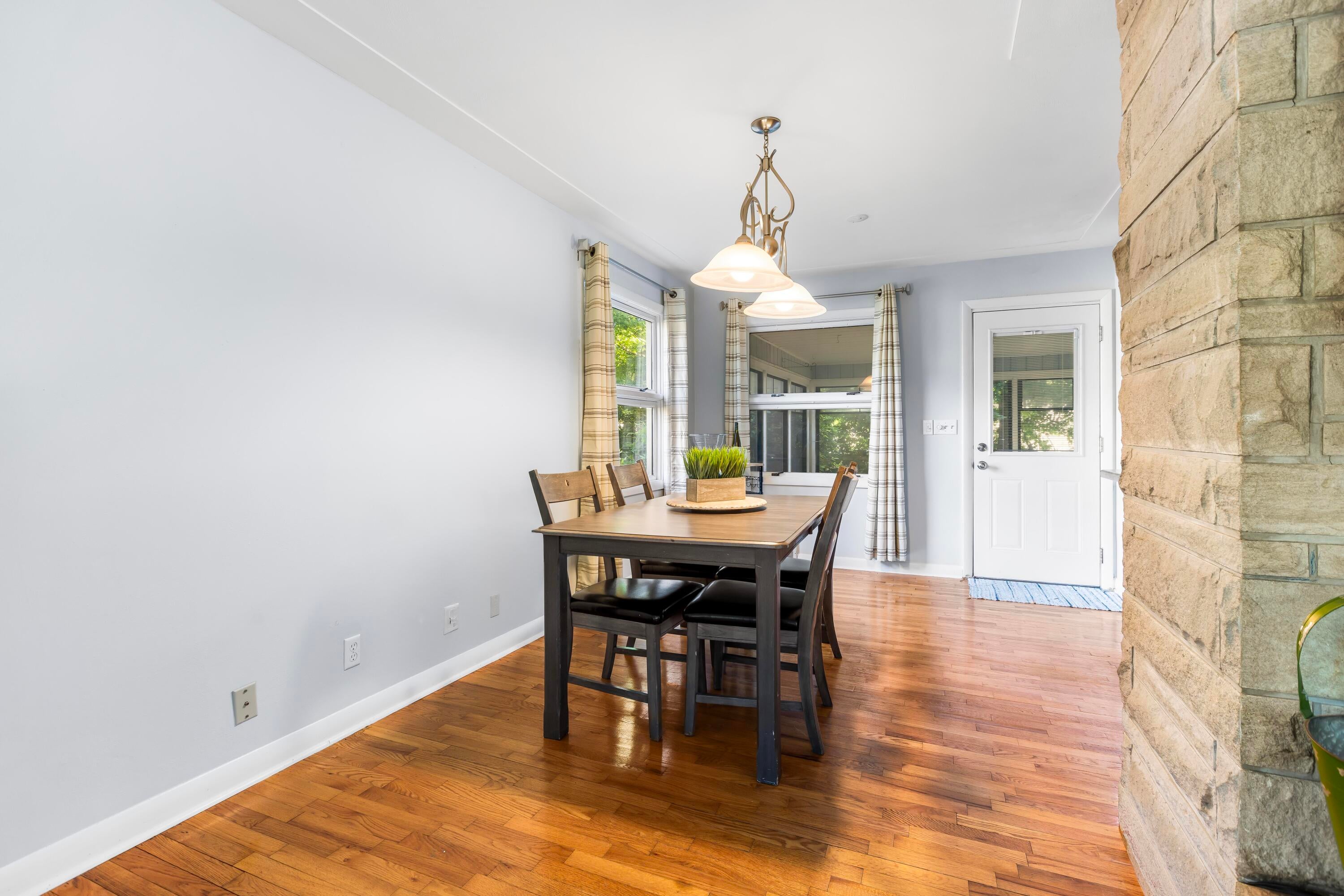 341 Country Club Terrace