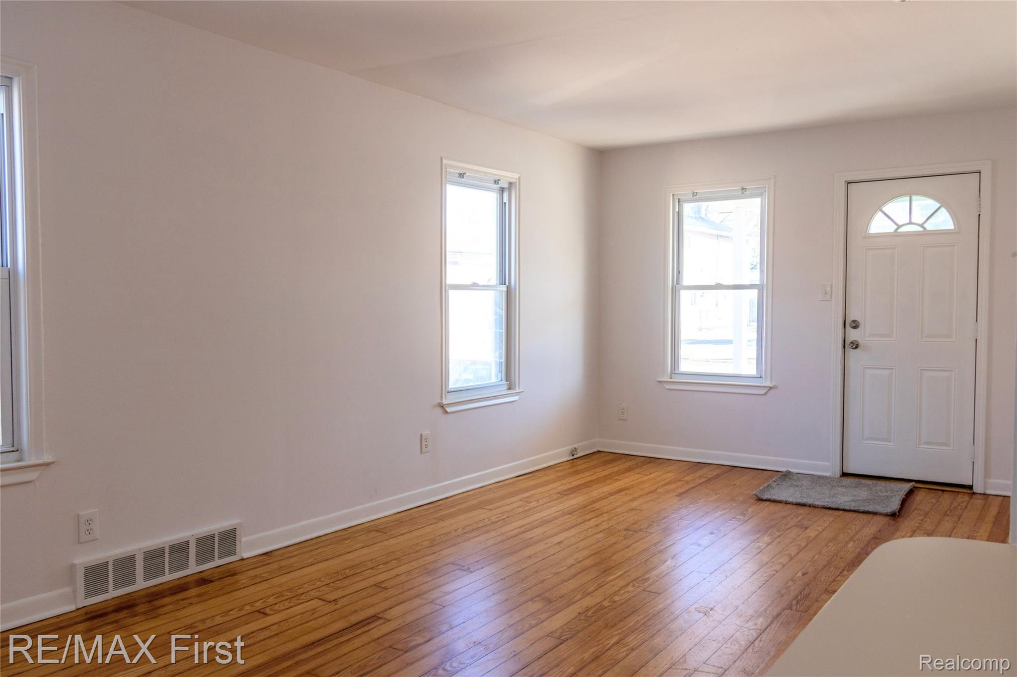 26721 Barrington Street