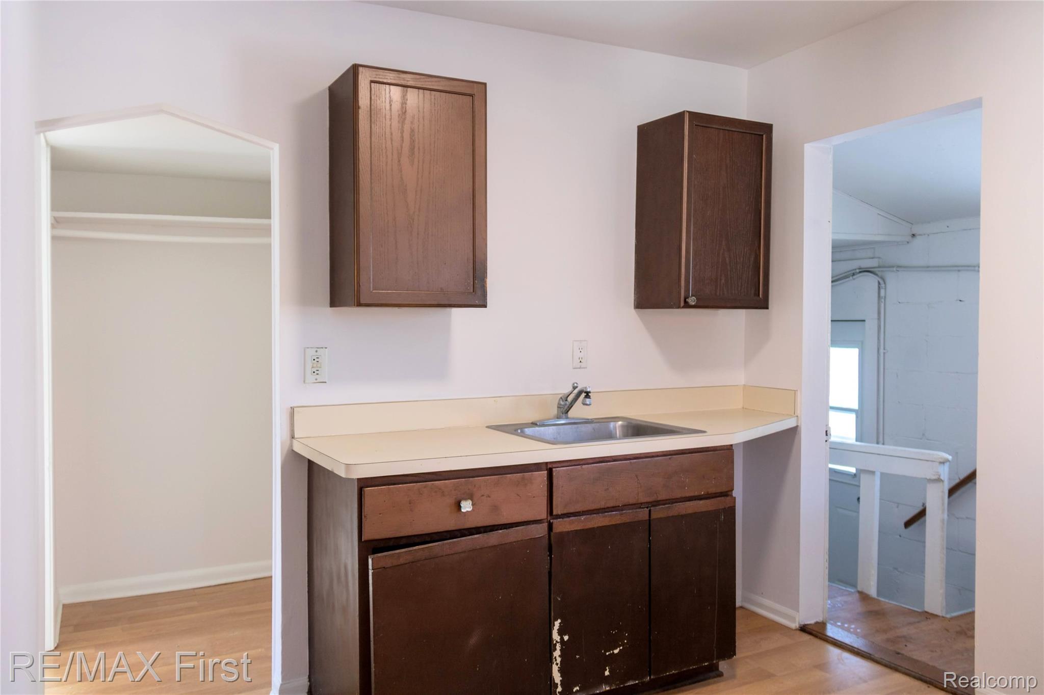 26721 Barrington Street