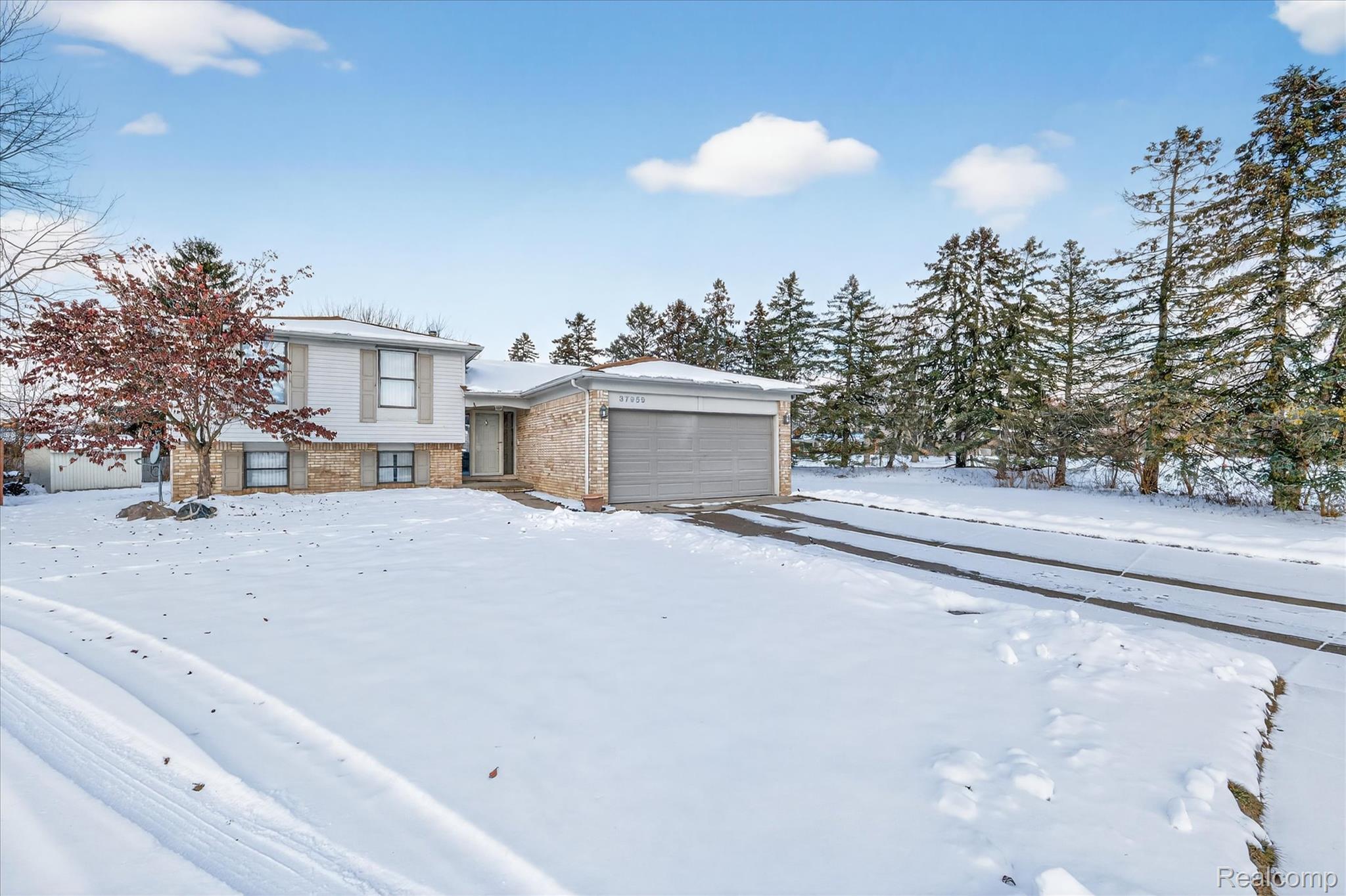 37959 Streamview Drive