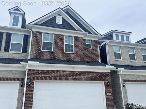 676 N Peppermint Drive N 47 Rochester Hills City MI 48307