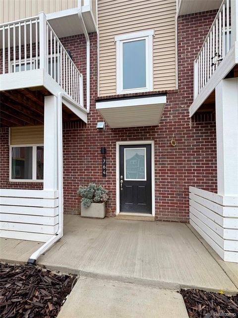 764 Huntley Lane Troy City MI 48085