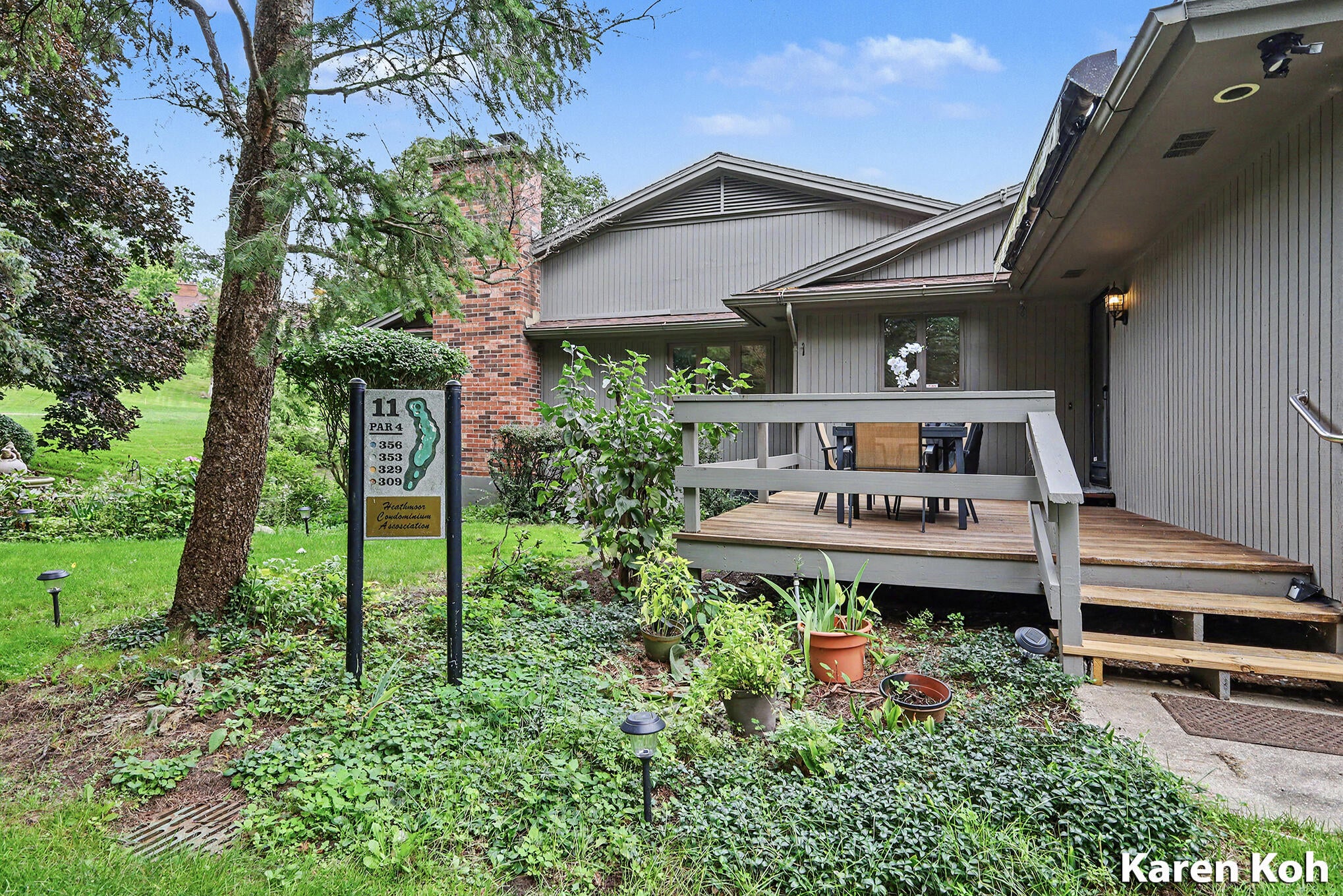 3598 Charlevoix Drive SE