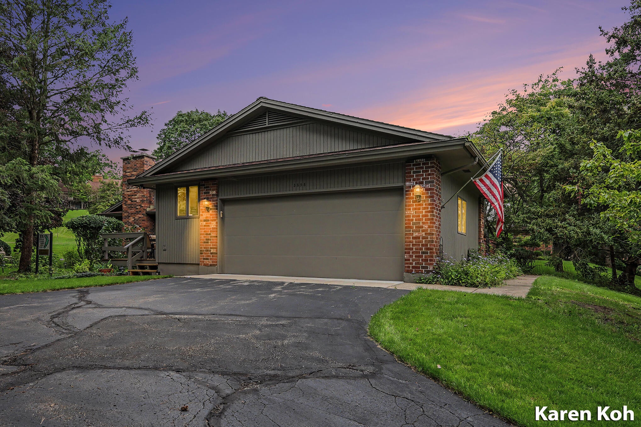 3598 Charlevoix Drive SE