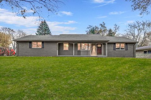 1564 S Windsor Drive St Joseph Charter Township MI 49085