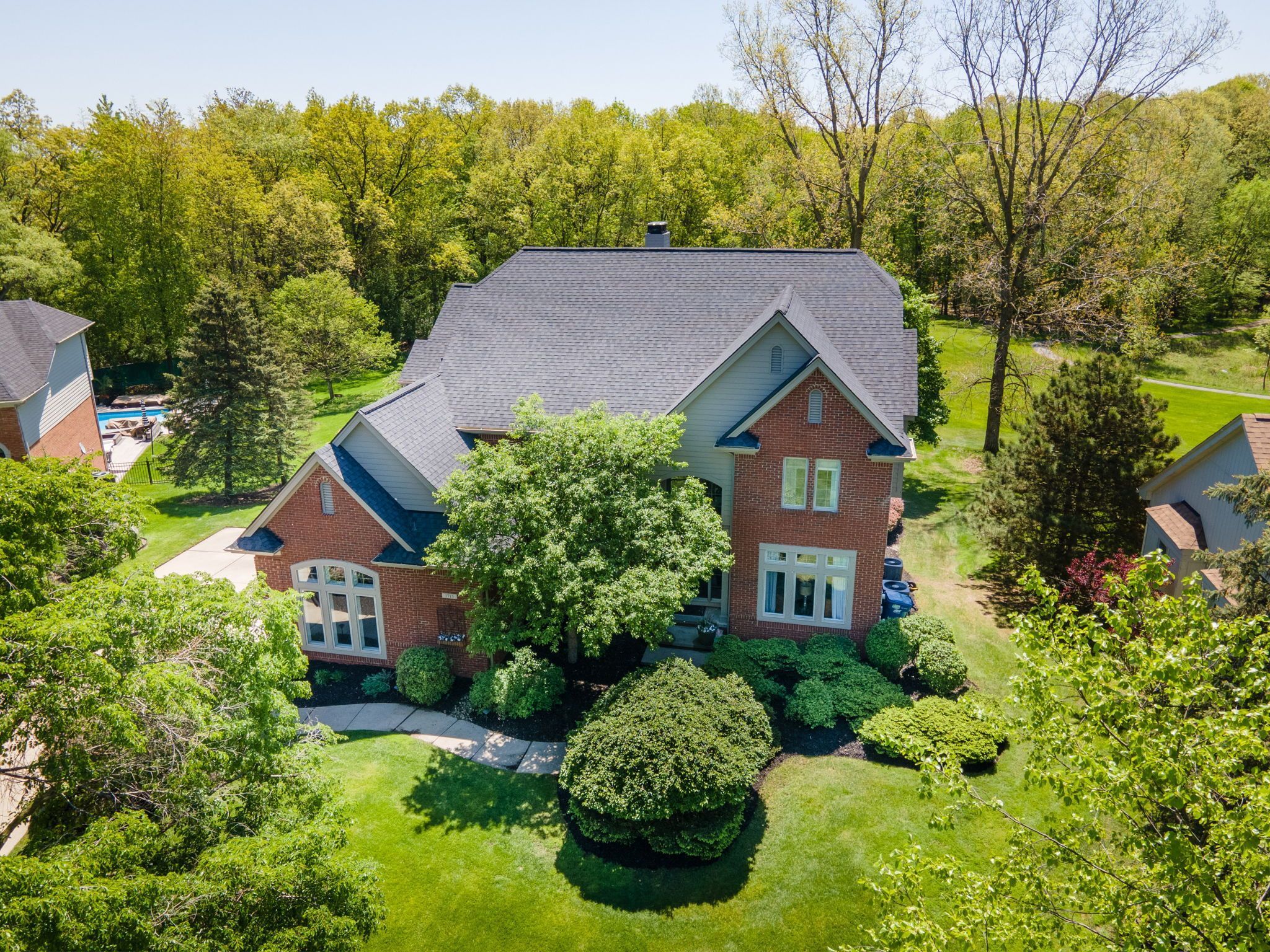 1715 SKYLINE Drive