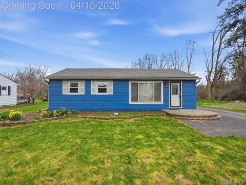 15380 Maxwell Avenue Northville Township MI 48170