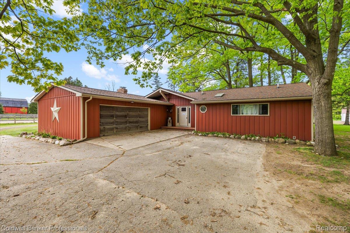 5240 THOMAS Road