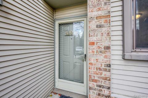 42538 Lilley Pointe Drive 57 Canton Charter Township MI 48187