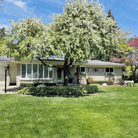 4621 REGENCY Drive Shelby Charter Township Macomb MI 48316