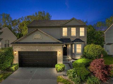 9773 RAVENSHIRE Drive Superior Charter Township Washtenaw MI 48198