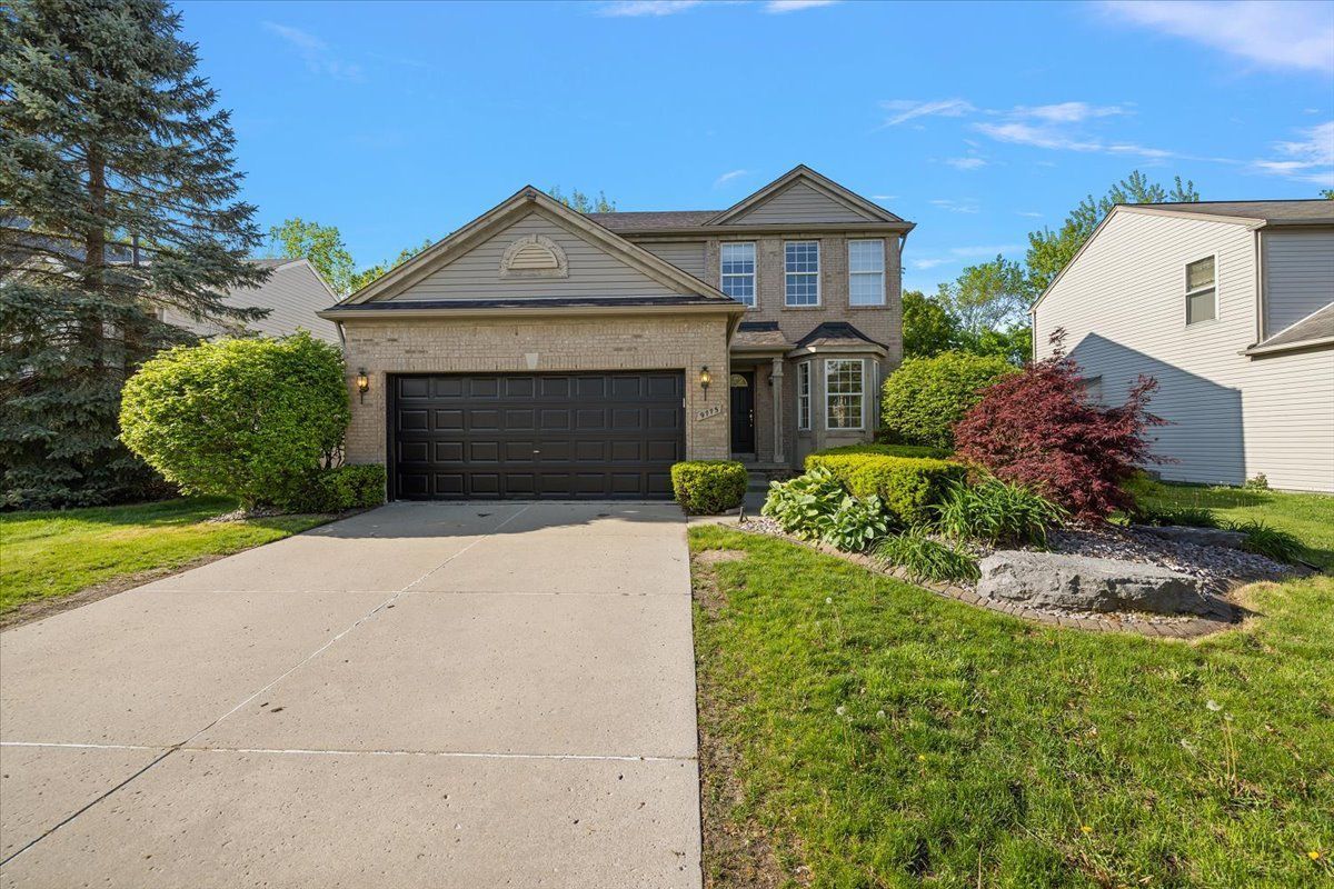 9773 RAVENSHIRE Drive