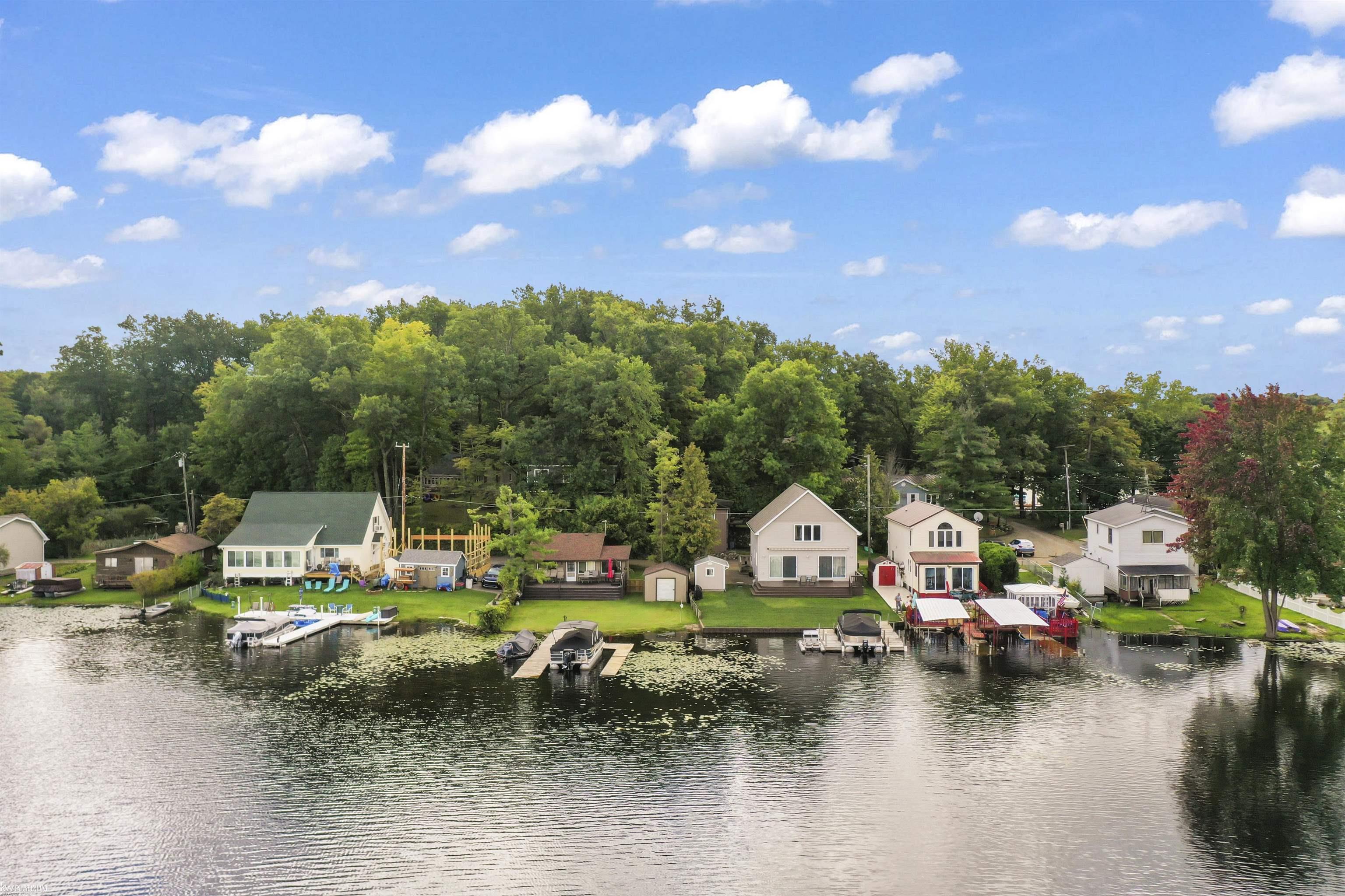 4775 Northway Drive Lake