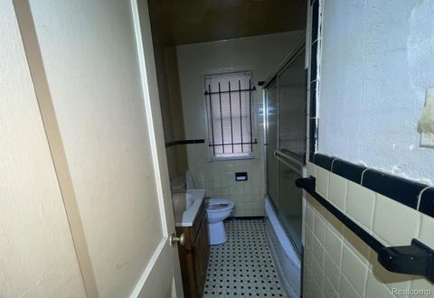 Tiny photo for 20043 Goulburn Avenue, Detroit City, MI 48205 (MLS # 20261020741)