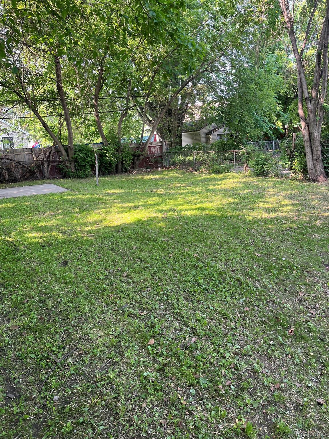 7020 PACKARD Avenue