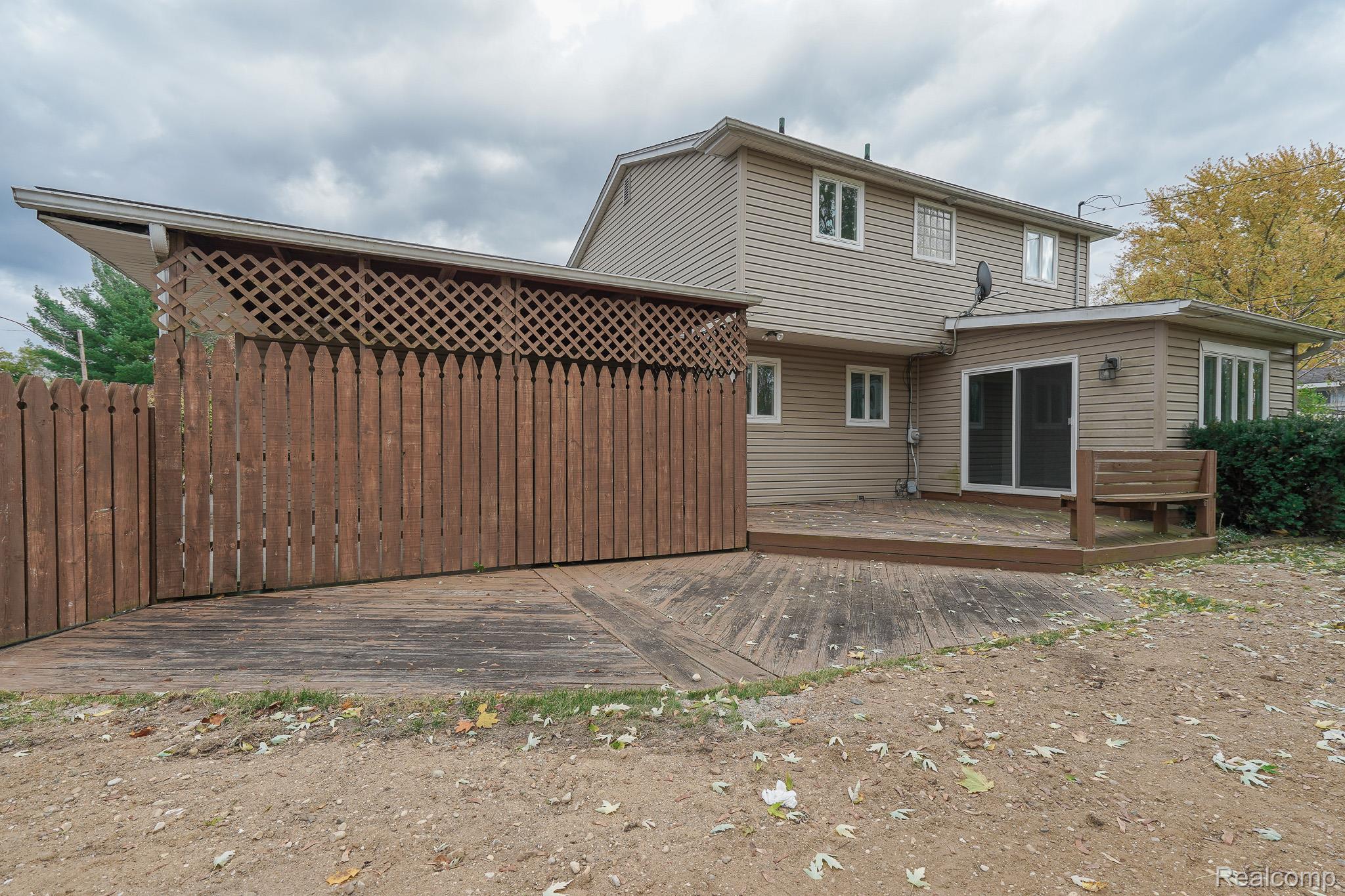 5445 Frankwill Avenue