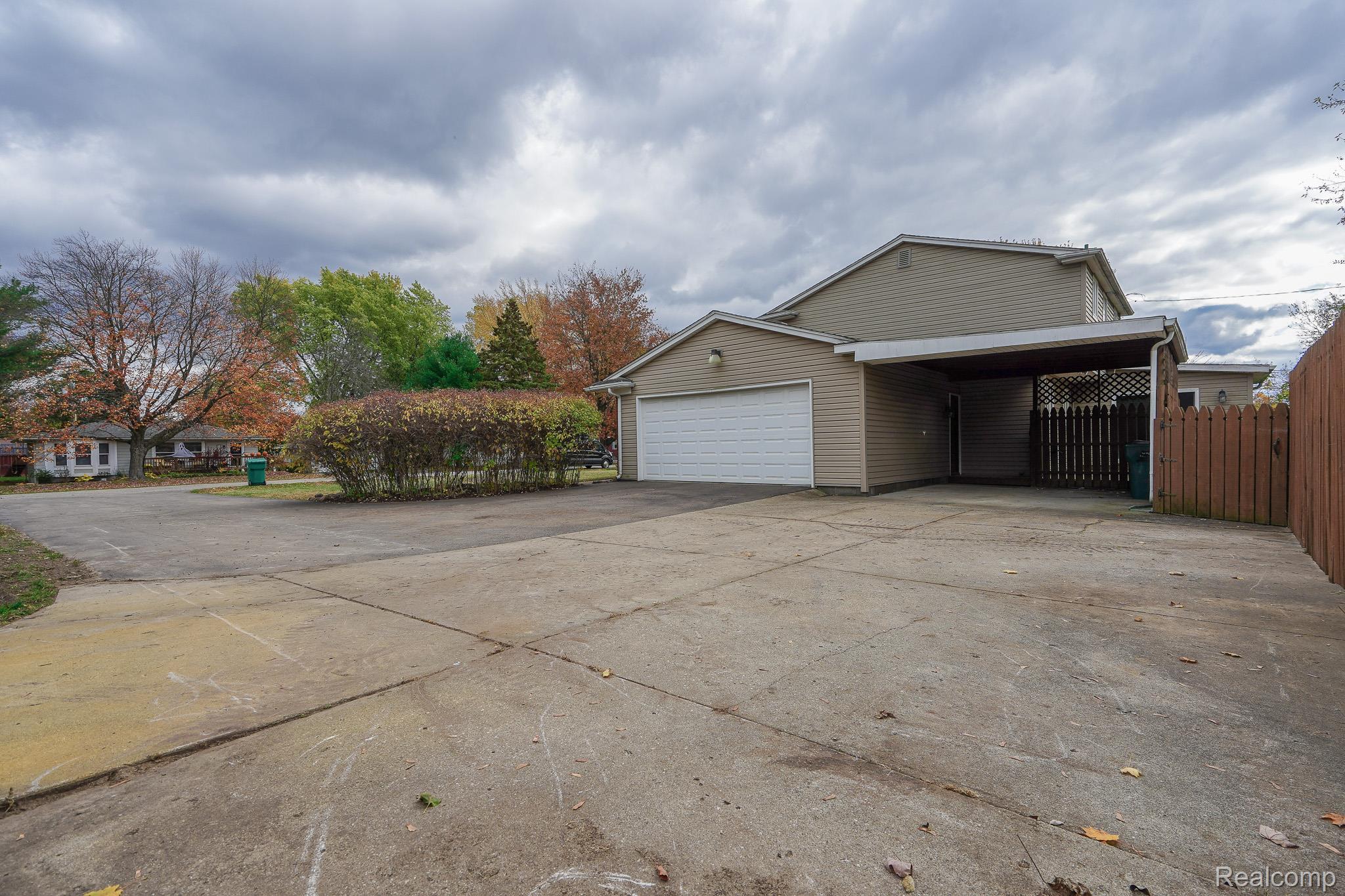 5445 Frankwill Avenue