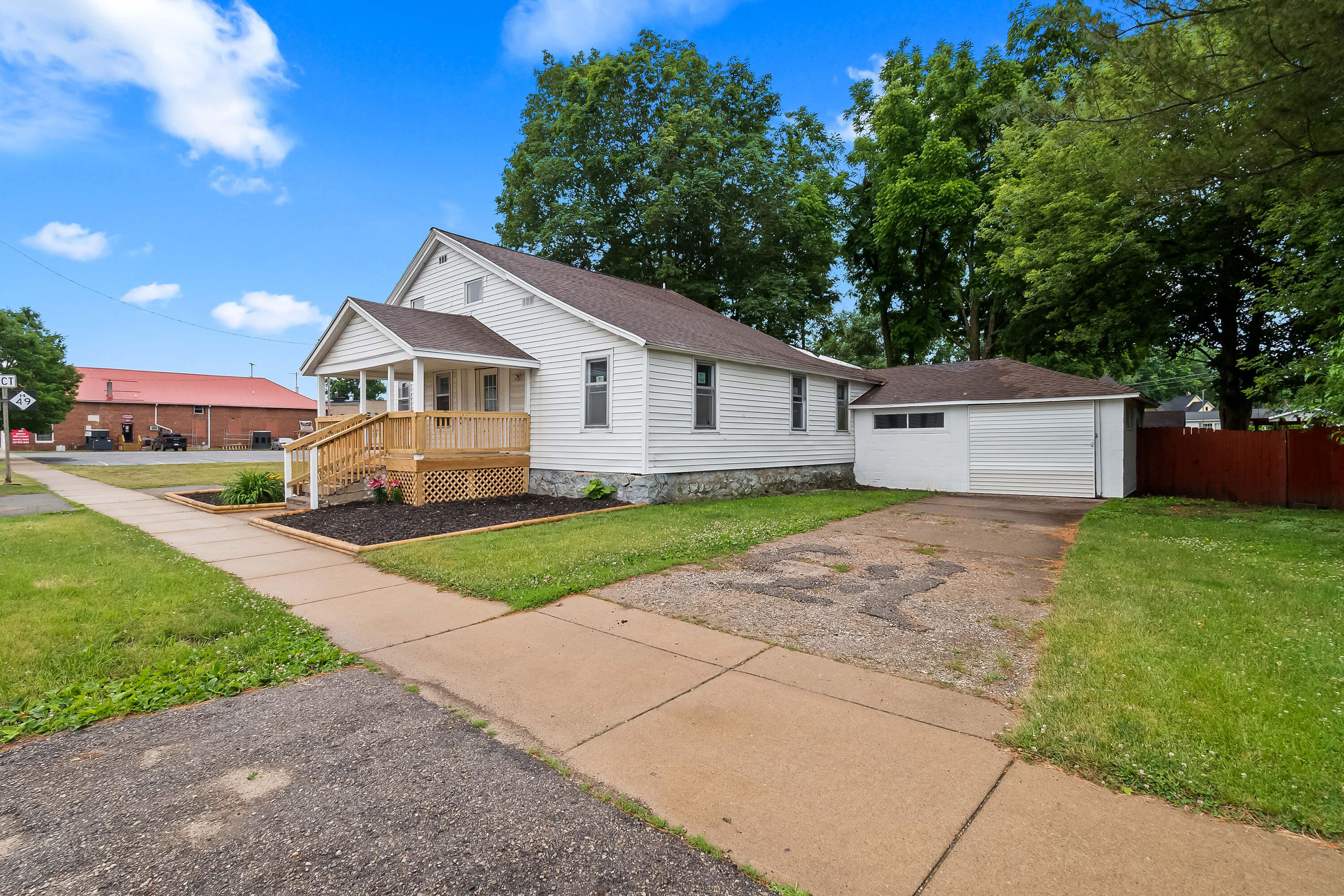 153 Marshall Street