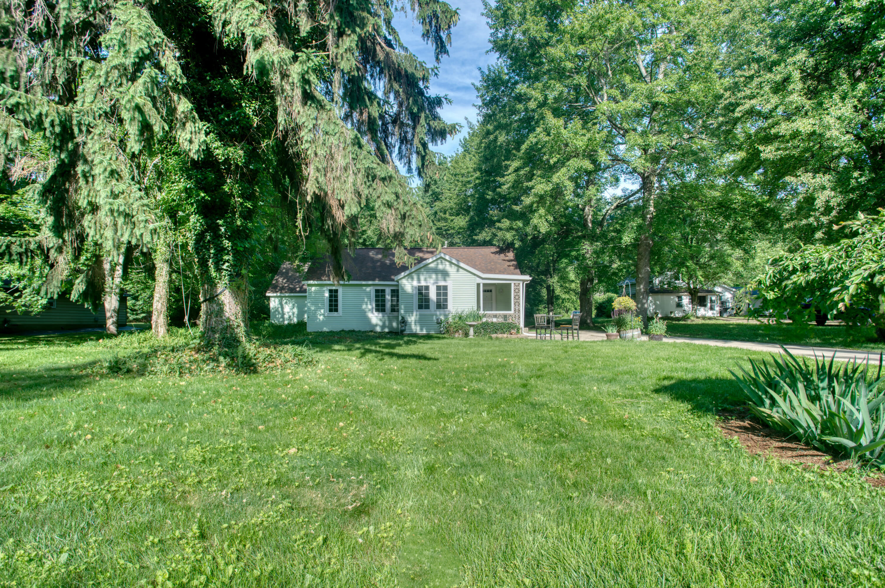 6741 Wood Road