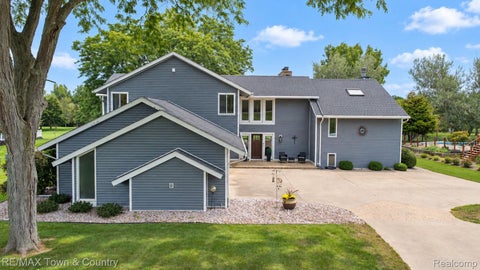 7492 River Road Flushing Charter Township MI 48433