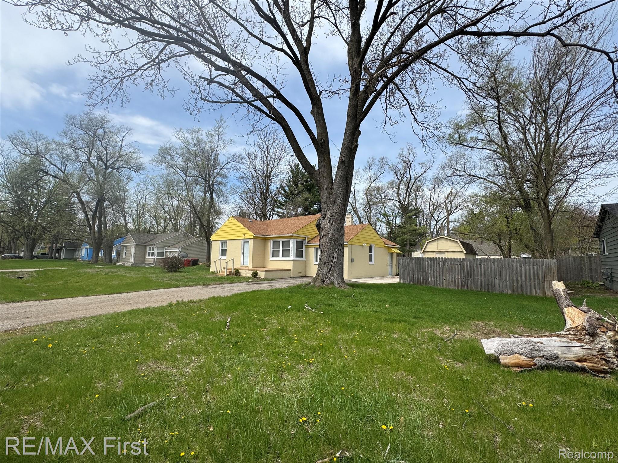 20200 Westhampton Avenue