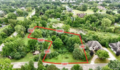 8285 Grovemont Court Grand Blanc City MI 48439