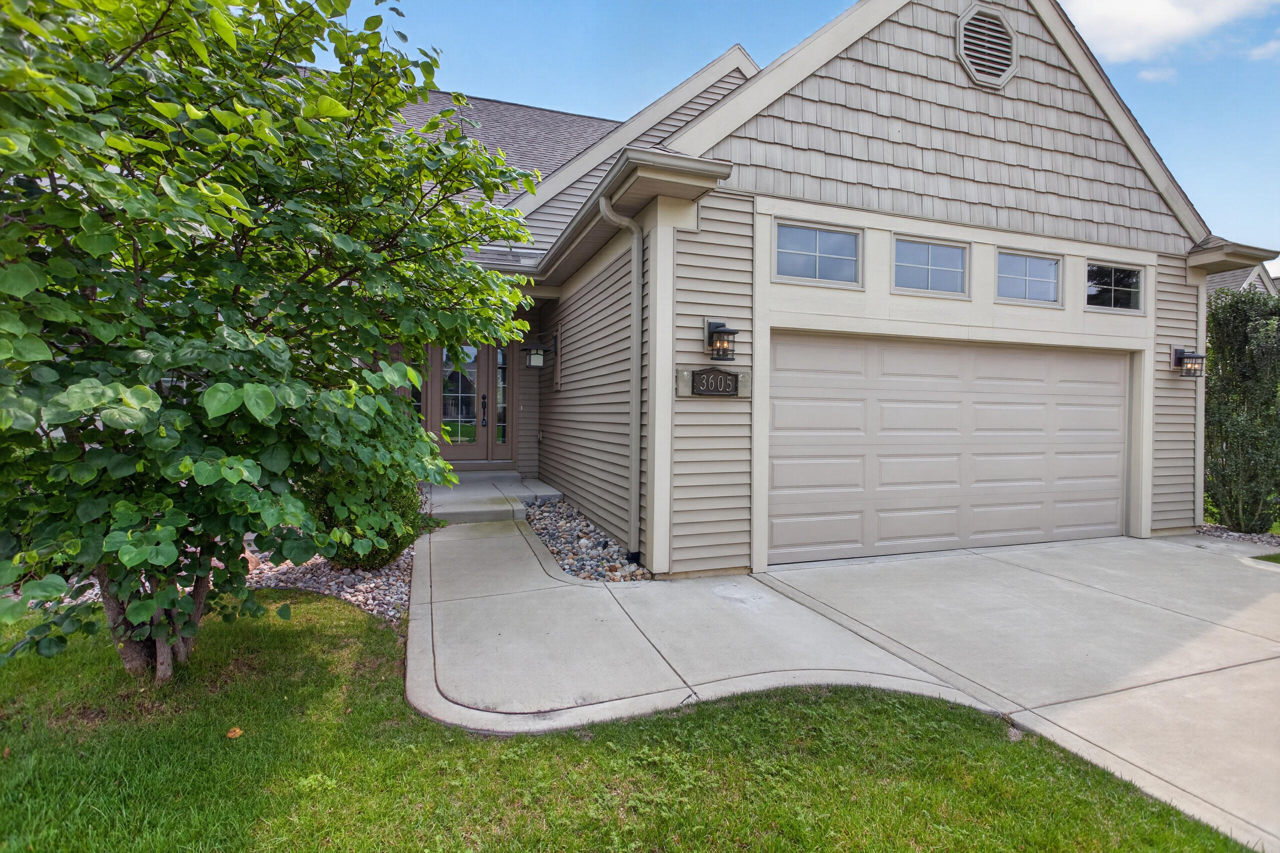3605 Deerfield Court