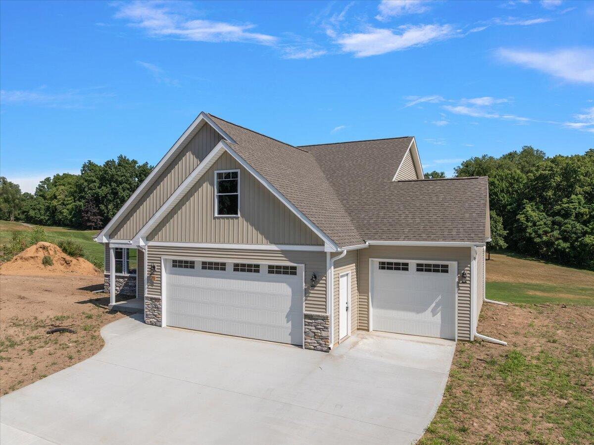 237 Markus Glen Drive