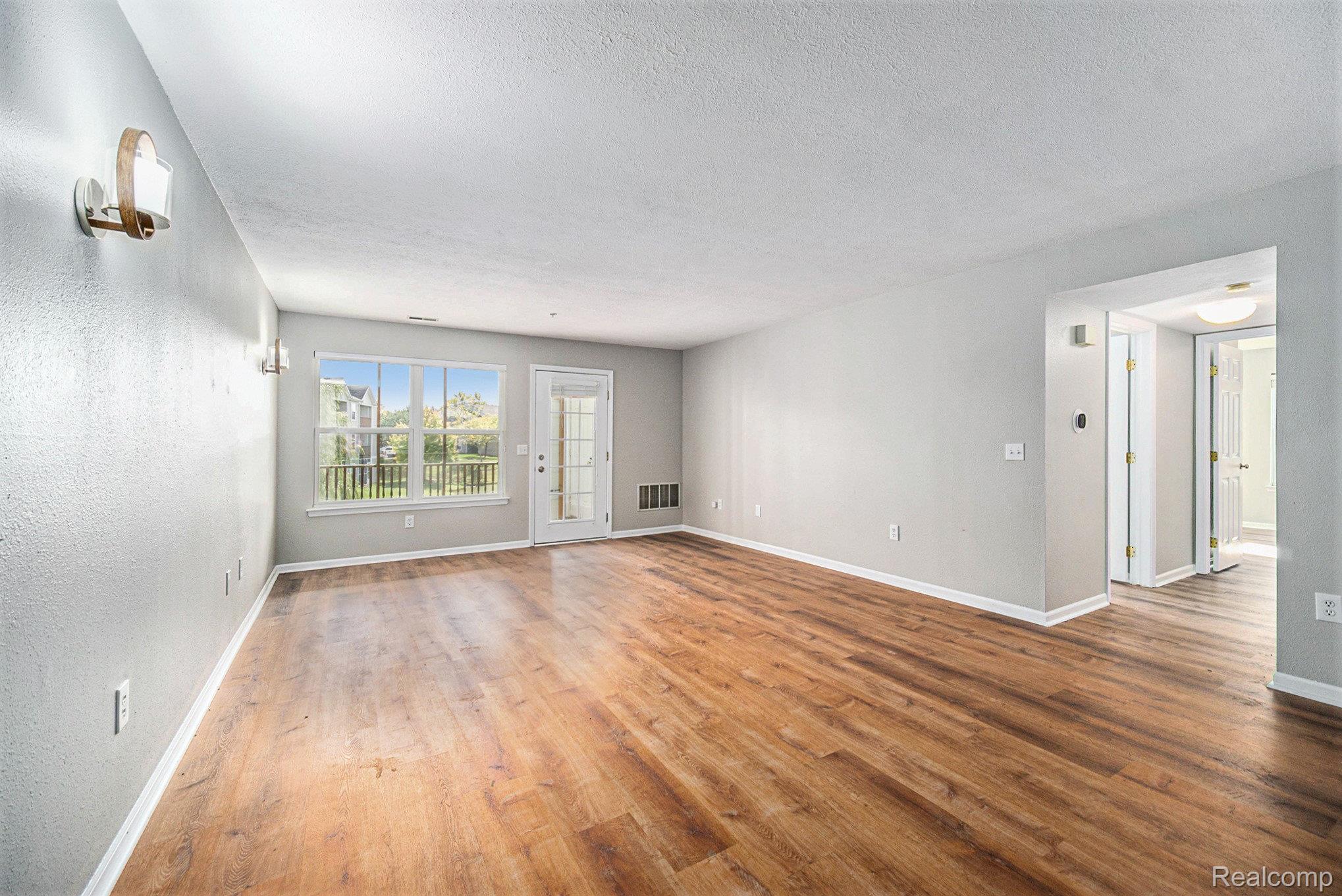 1533 Weatherstone Drive