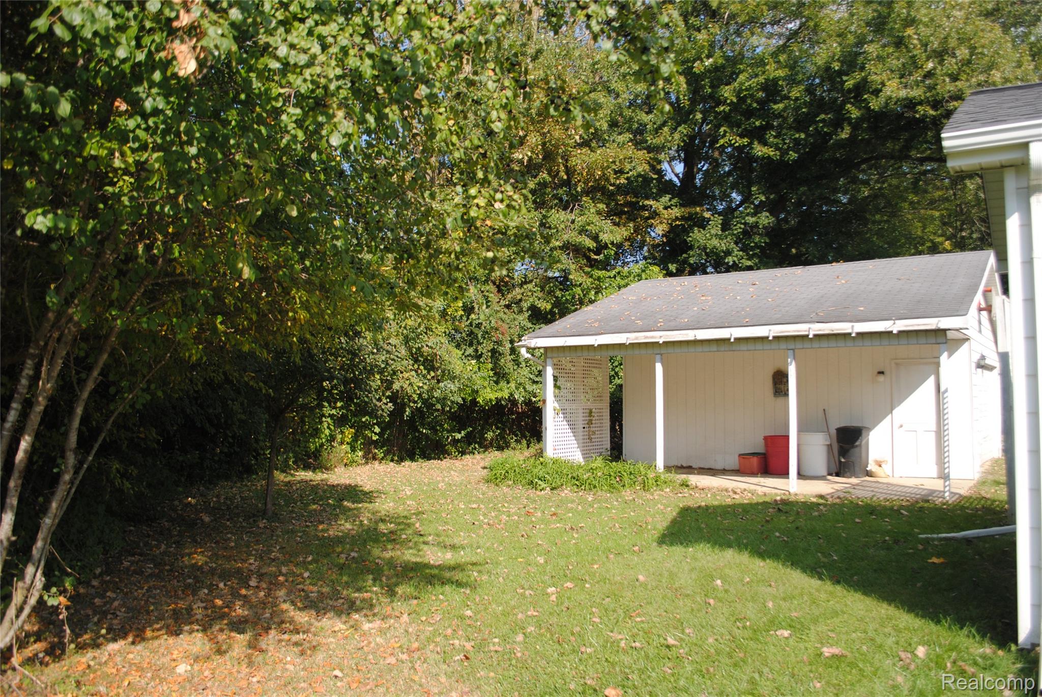 2090 Bramblewood Drive