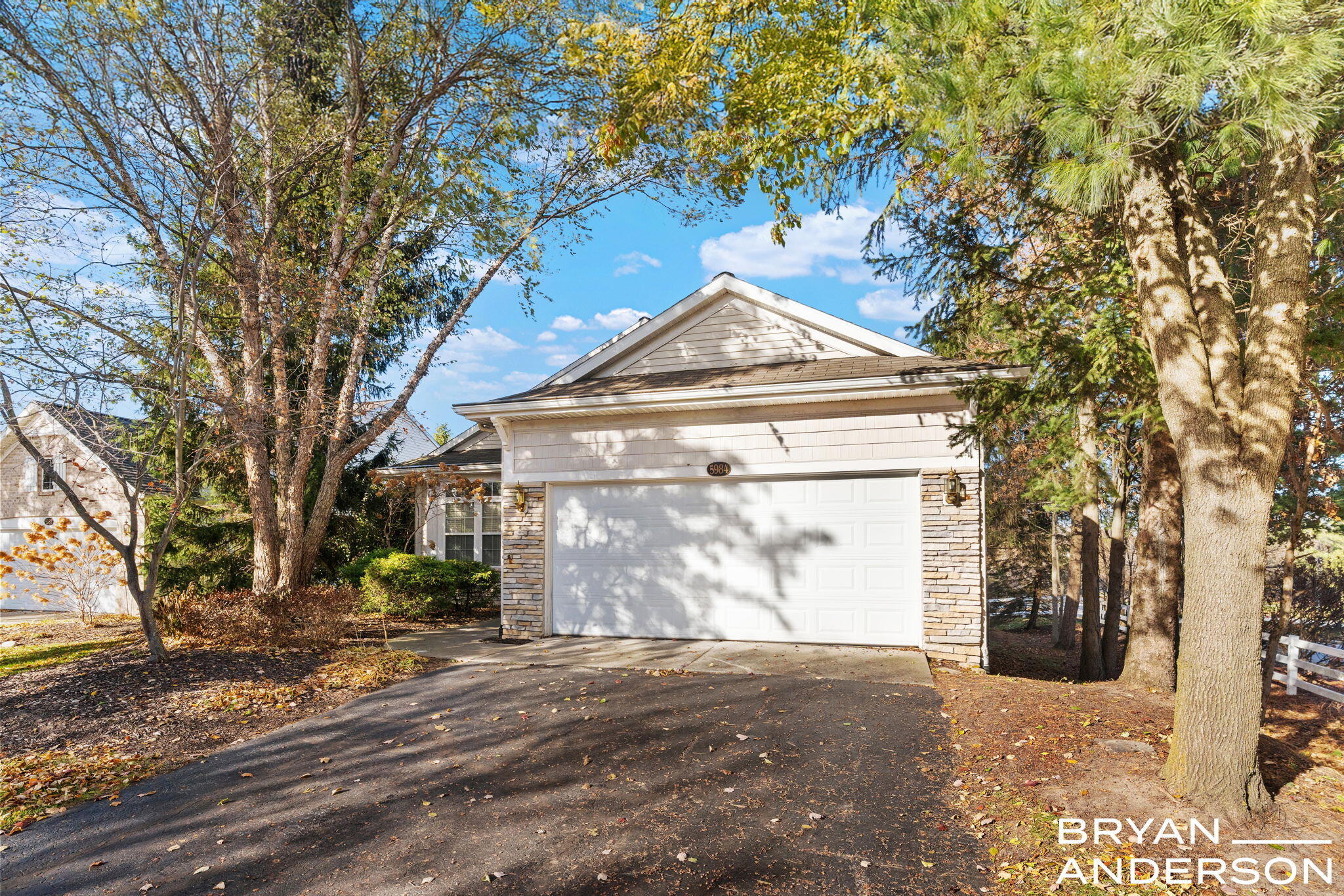 5984 Mill Point Court SE