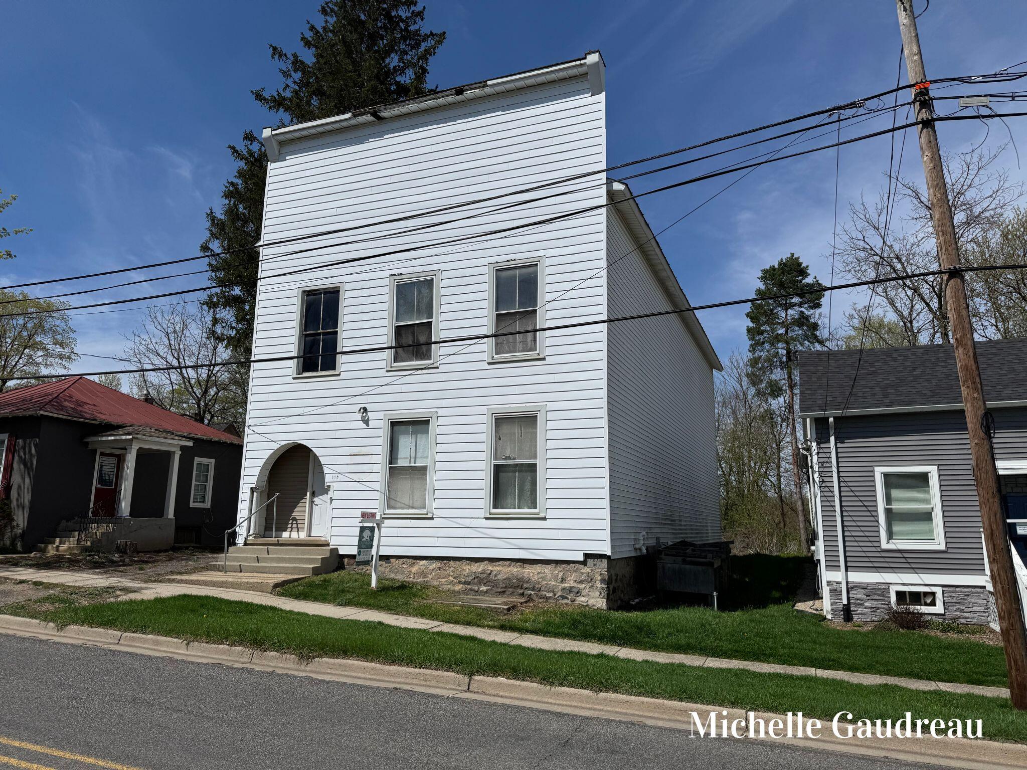 116 W Main Street SE