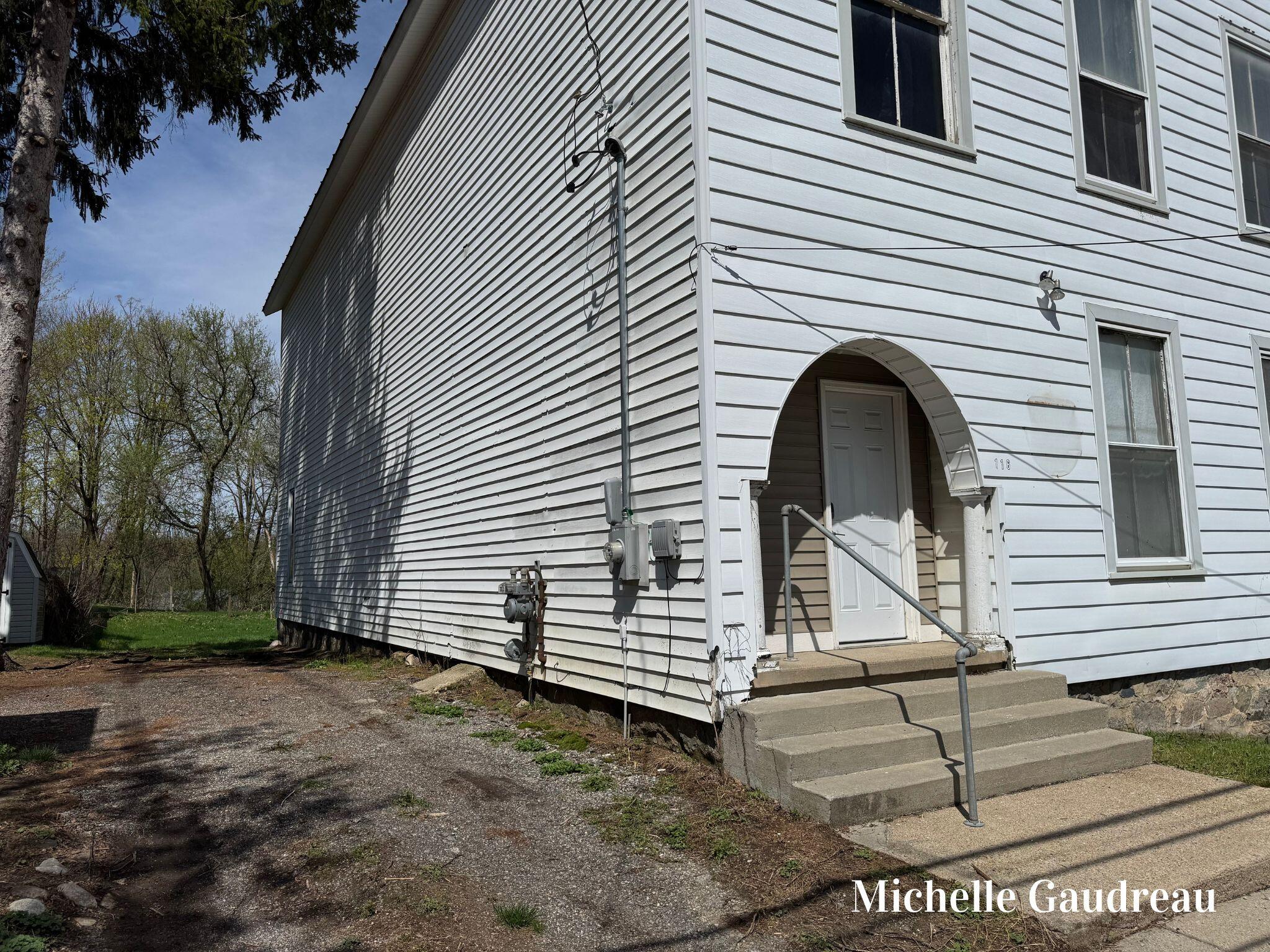 116 W Main Street SE
