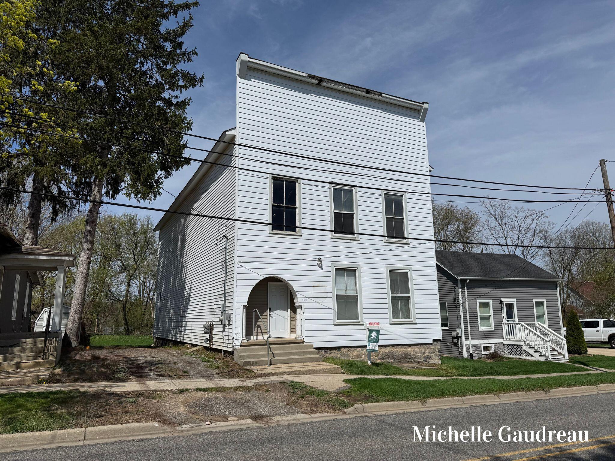116 W Main Street SE