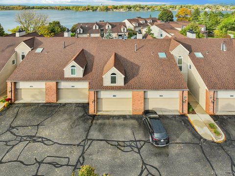 3388 Loon Lake Court Waterford Charter Township MI 48329