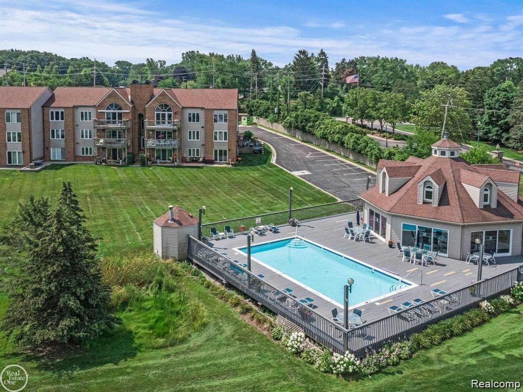 3388 Loon Lake Court