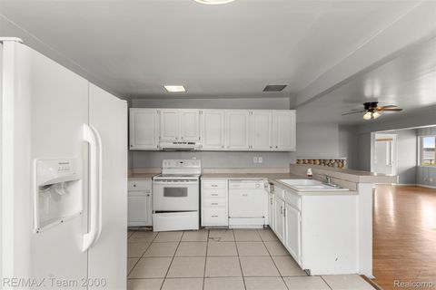 Tiny photo for 4390 Cass Elizabeth Road, Waterford Charter Township, MI 48328 (MLS # 20261024785)