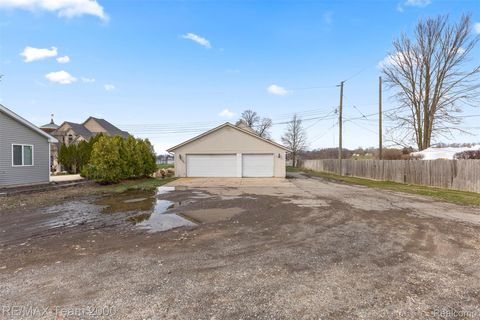 Tiny photo for 4390 Cass Elizabeth Road, Waterford Charter Township, MI 48328 (MLS # 20261024785)