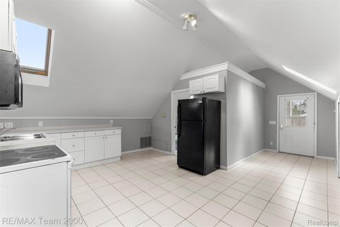 Tiny photo for 4390 Cass Elizabeth Road, Waterford Charter Township, MI 48328 (MLS # 20261024785)