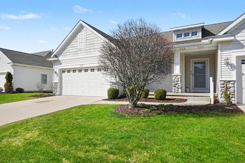 1216 S Linwood Drive NW 23 Walker City MI 49534