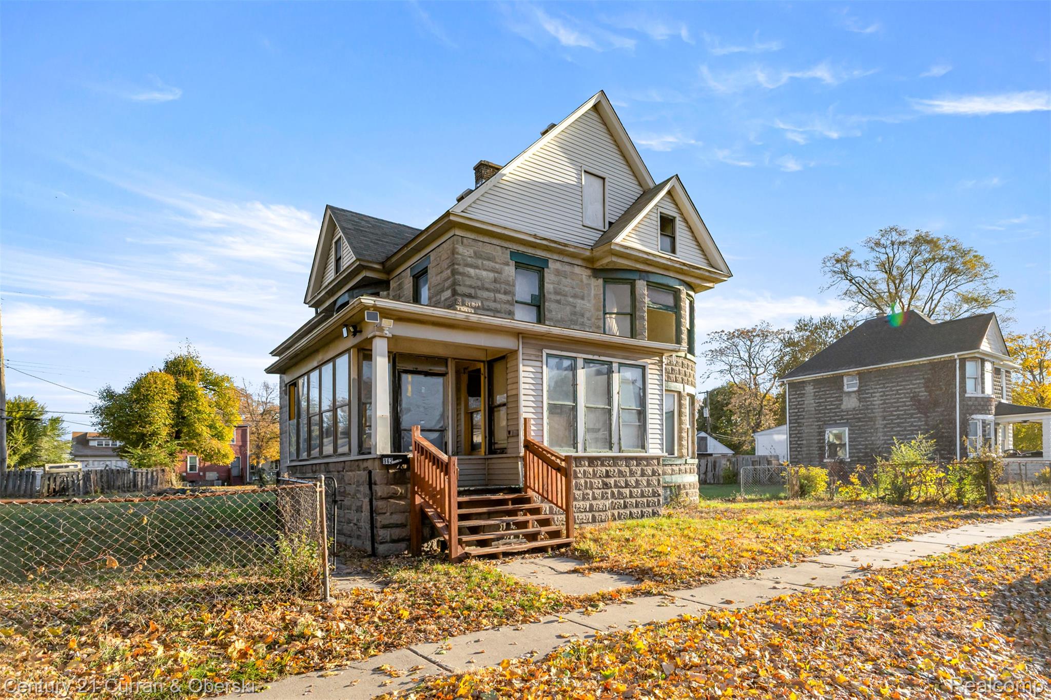 962 Coolidge Highway